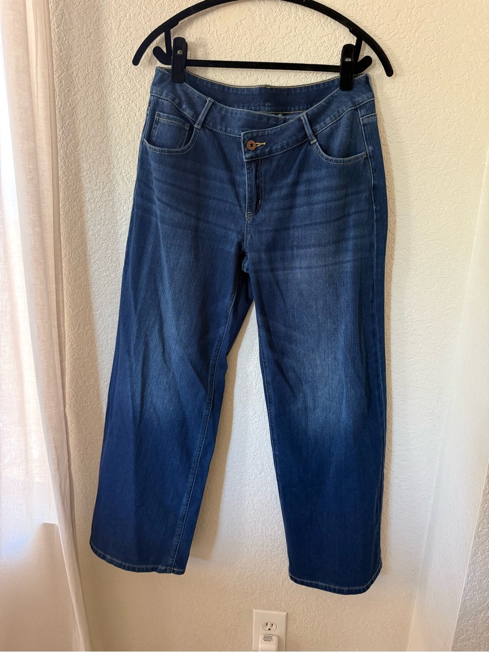Straight Leg Women's Jeans